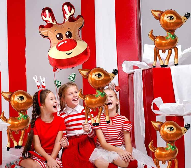 reindeer foil balloon