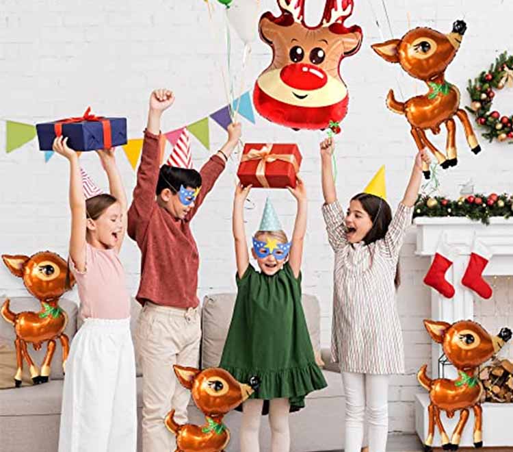 reindeer foil balloon