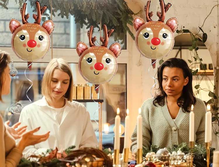 reindeer foil balloon